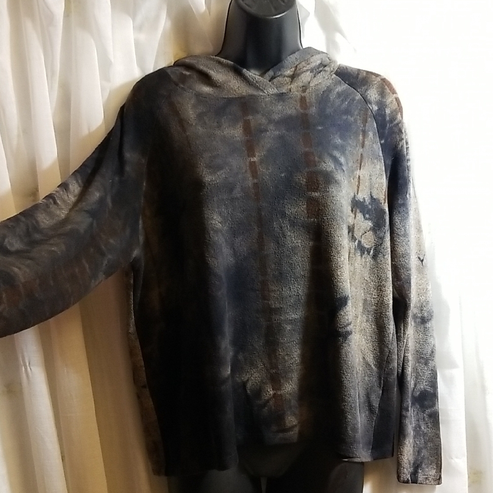 Sz M Tie-Dye Long Sleeve Hooded Top